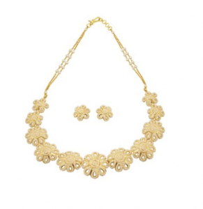 Gold Set With Kakamoti Flowers