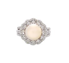 Golden Pearl & Diamonds Finger Ring