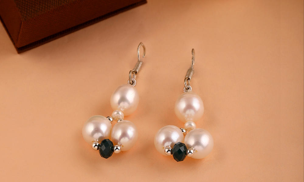 Buy Pearl Earrings Online