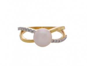 Pearl and Diamonds Gold Finger Ring
