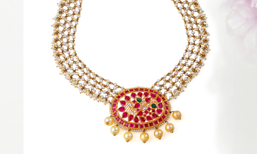 Buy Pearl Necklace Online at Krishna Pearls