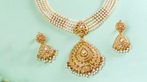 Buy Gold Pearl Jewellery